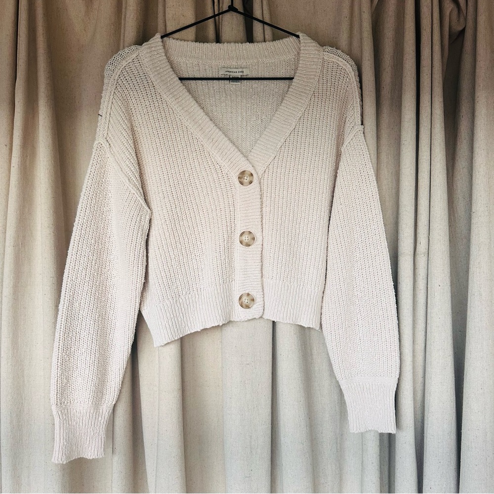 American Eagle Cream Cropped Cardigan Sweater
